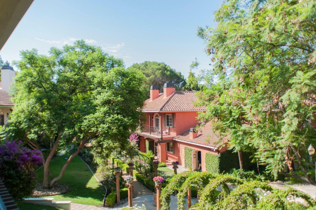 Westlake Village Inn Exterior photo